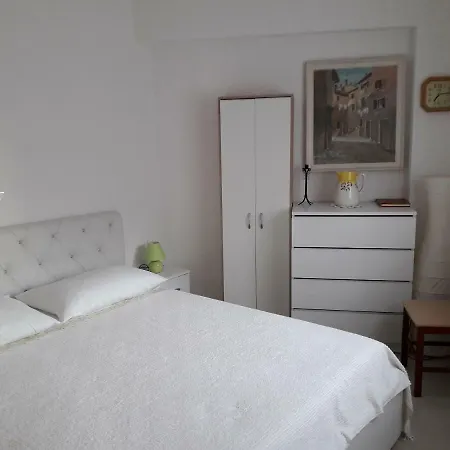 Appgiulia Apartment *